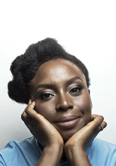 Mujer Franca: Chimamanda Ngozi Adichie